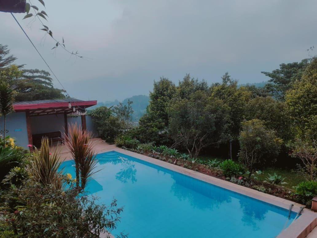 Villa Bata Merah By Spazie Paragajen エクステリア 写真