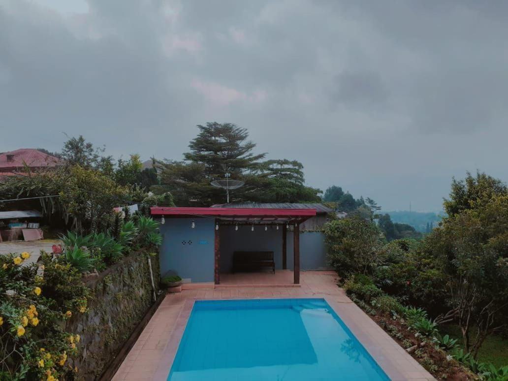 Villa Bata Merah By Spazie Paragajen エクステリア 写真